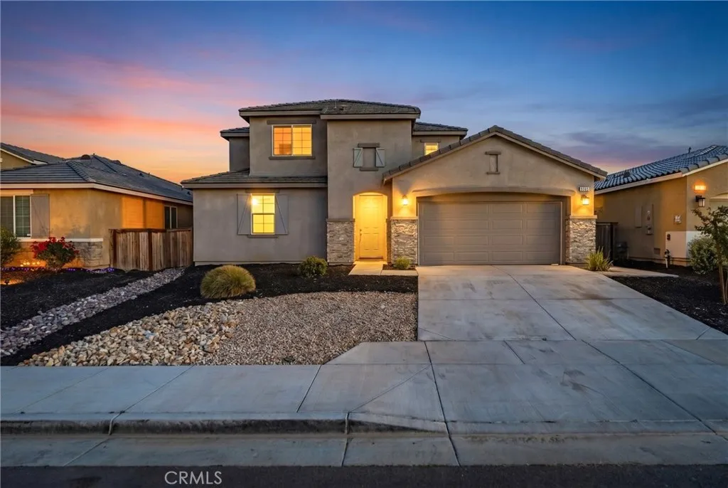 Rosamond, CA 93560