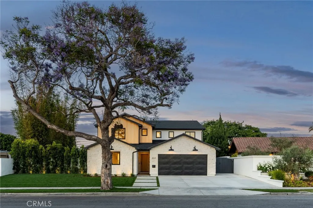 Costa Mesa, CA 92626