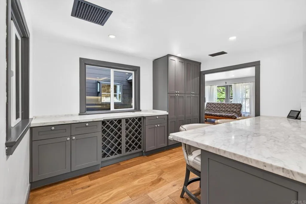 https://cdn.realtyfeed.com/cdn/127/306710659/0bb0219406070b8ea855046d57520090.webp