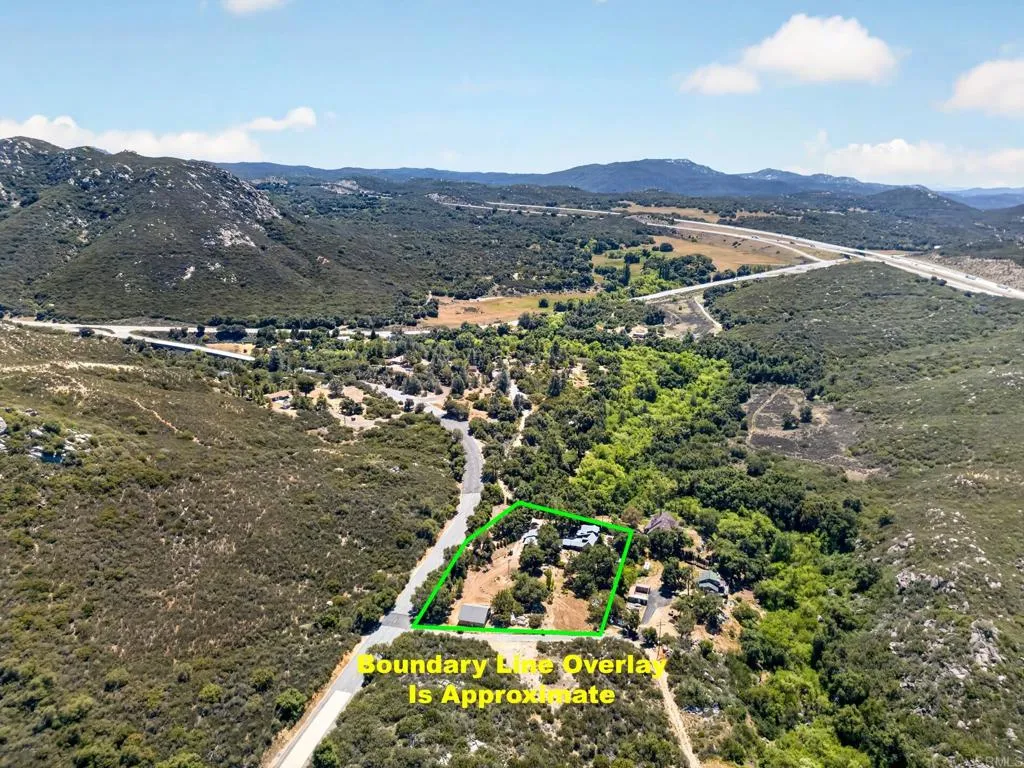 https://cdn.realtyfeed.com/cdn/127/306710659/60b1132befeb1e339ec85d2972b13773.webp