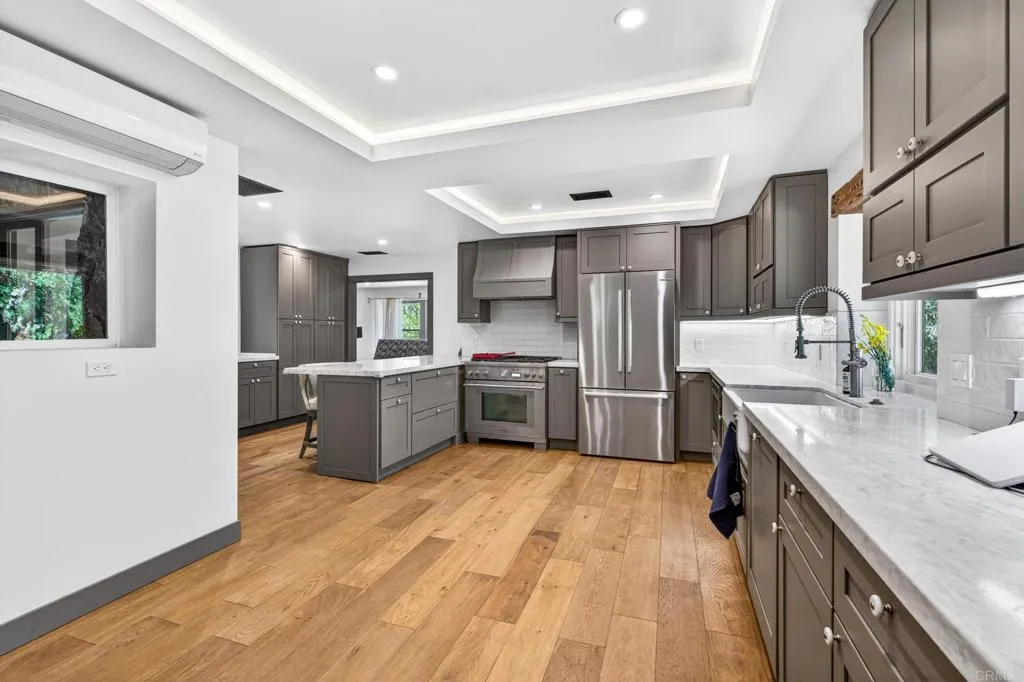 https://cdn.realtyfeed.com/cdn/127/306710659/76622a0f5df92f69a1d0a8728686dec1.webp