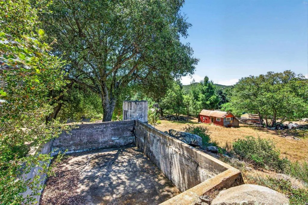 https://cdn.realtyfeed.com/cdn/127/306710659/8febc7f02b4089c79d60dc63b01e7ca4.webp