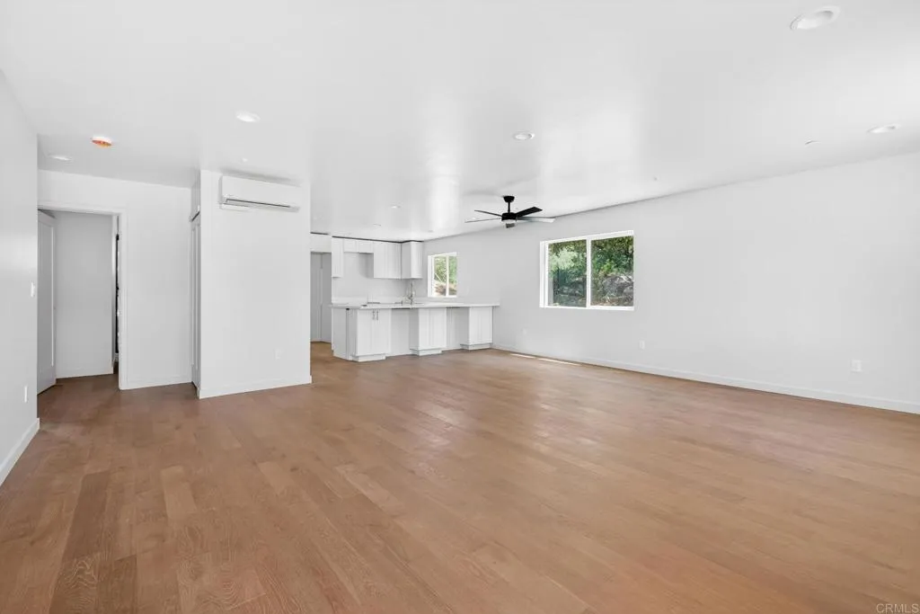 https://cdn.realtyfeed.com/cdn/127/306710659/a9afeebe2773dede7c33a858cc0de680.webp