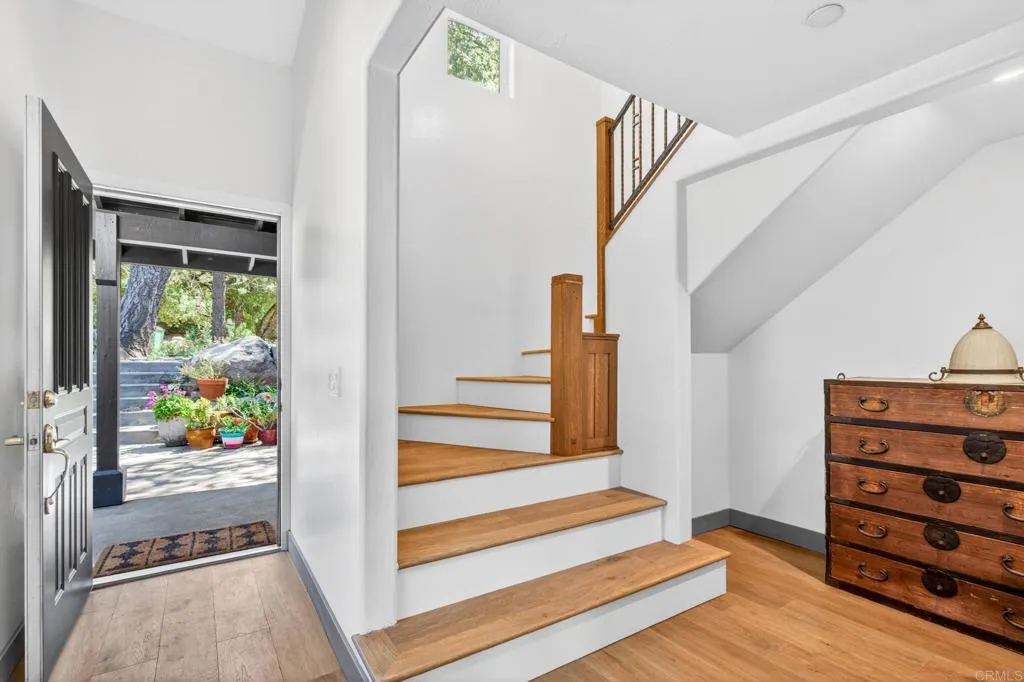 https://cdn.realtyfeed.com/cdn/127/306710659/f83967977b459b8a0dbeeee1b87760c7.webp