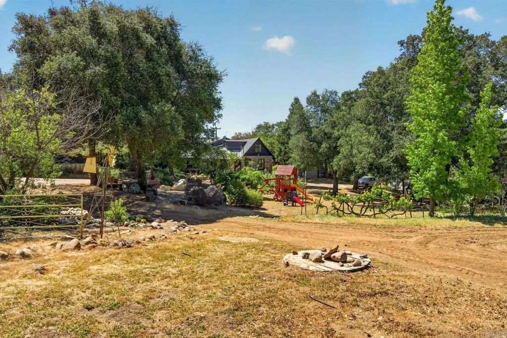 https://cdn.realtyfeed.com/cdn/127/306710659/ffa928d1afc77a0c72f14b0363b87db2.webp