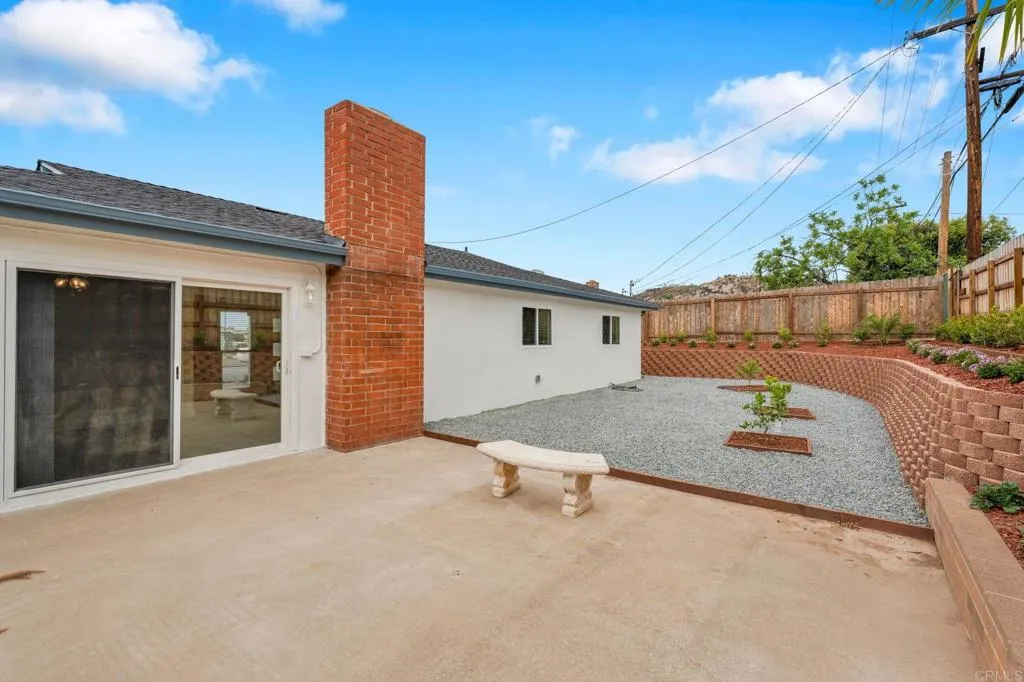 https://cdn.realtyfeed.com/cdn/127/306710694/659b94e76a1e4f671a880d5353cd90ff.webp