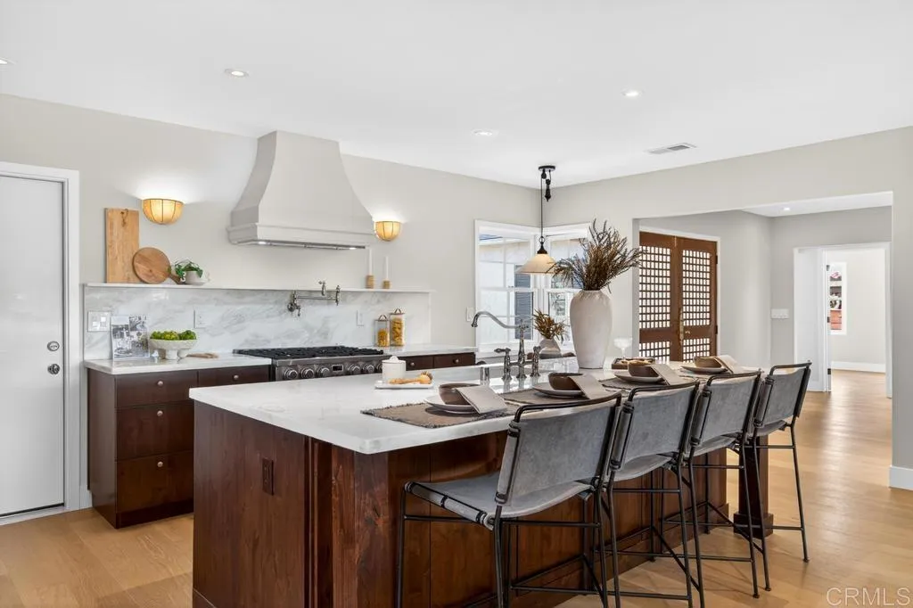 https://cdn.realtyfeed.com/cdn/127/306710695/6005f63548223ddfadcb3d1a50eb8d72.webp