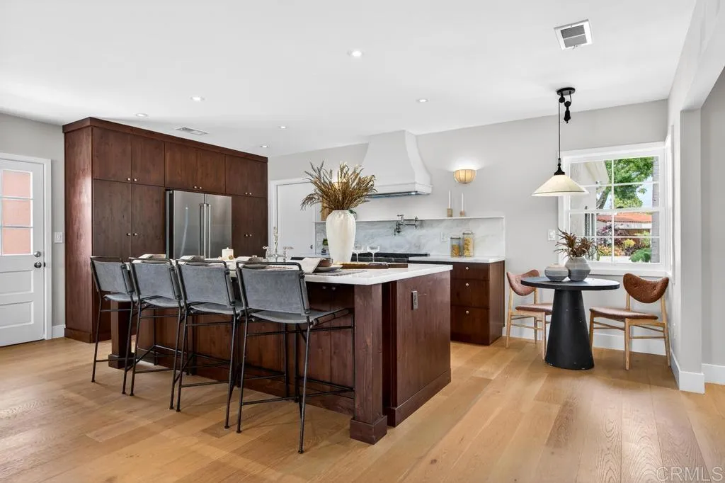 https://cdn.realtyfeed.com/cdn/127/306710695/a78cb4a061d0d27784f2b68ef69e81ce.webp