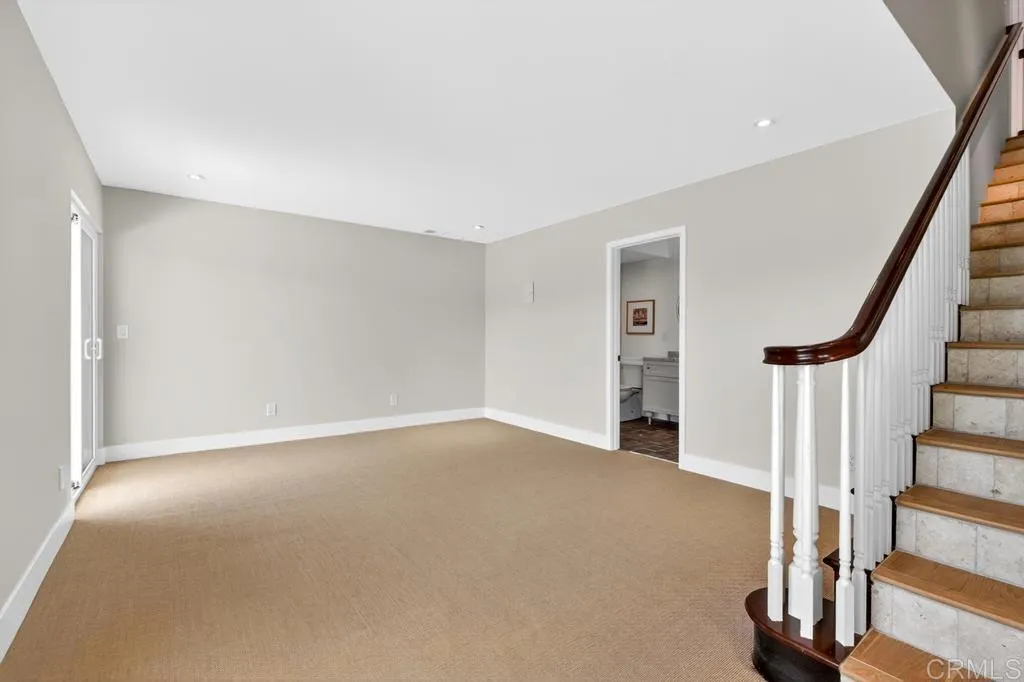 https://cdn.realtyfeed.com/cdn/127/306710695/cfc19662a283beeaf4ecce8facc077c5.webp
