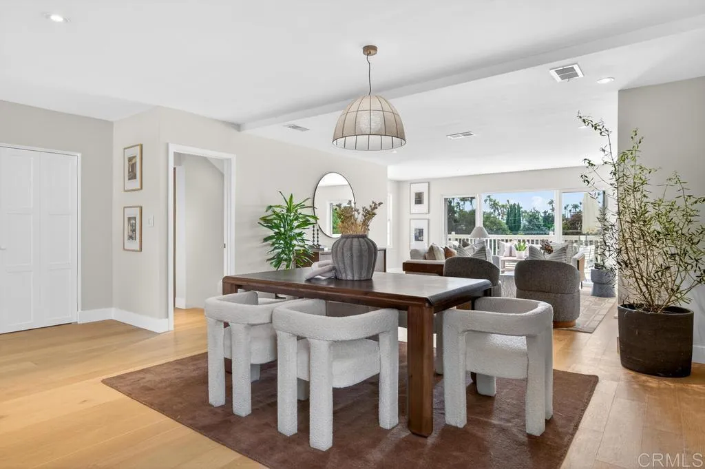 https://cdn.realtyfeed.com/cdn/127/306710695/dd99328065fdeff3030801548a813b8f.webp