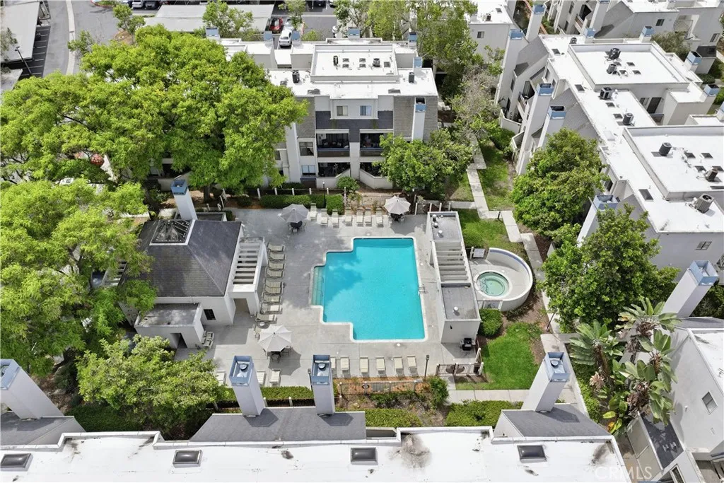 https://cdn.realtyfeed.com/cdn/127/306710733/54cd2de685dbe40ae1e0f4a966bca1b7.webp