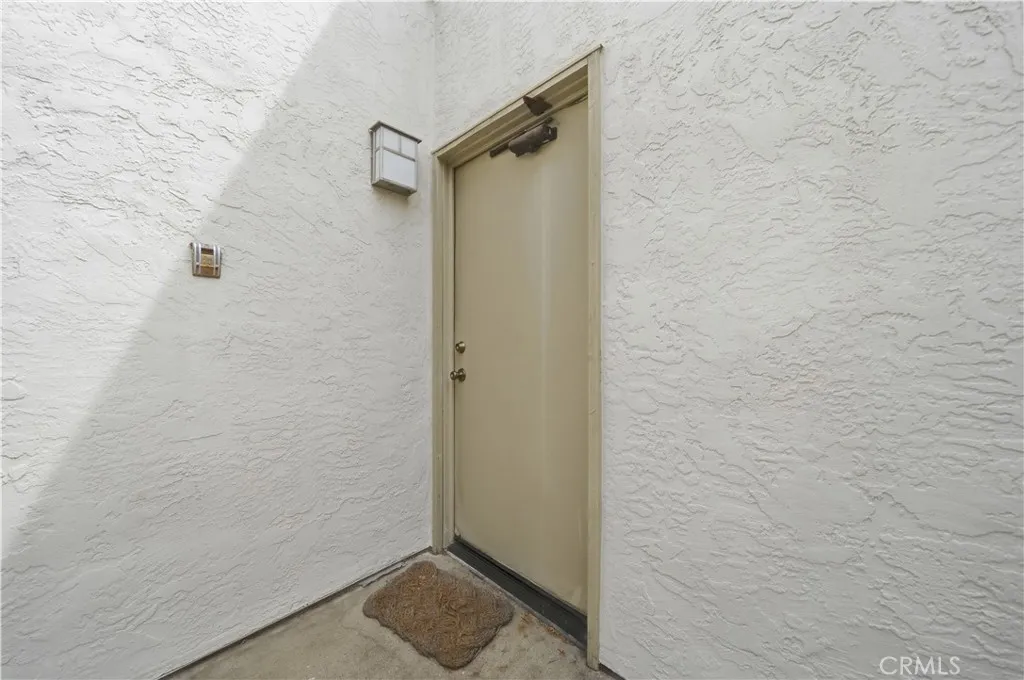 https://cdn.realtyfeed.com/cdn/127/306710733/566a2e3c40fc003b0ae8c59a54df3cbc.webp