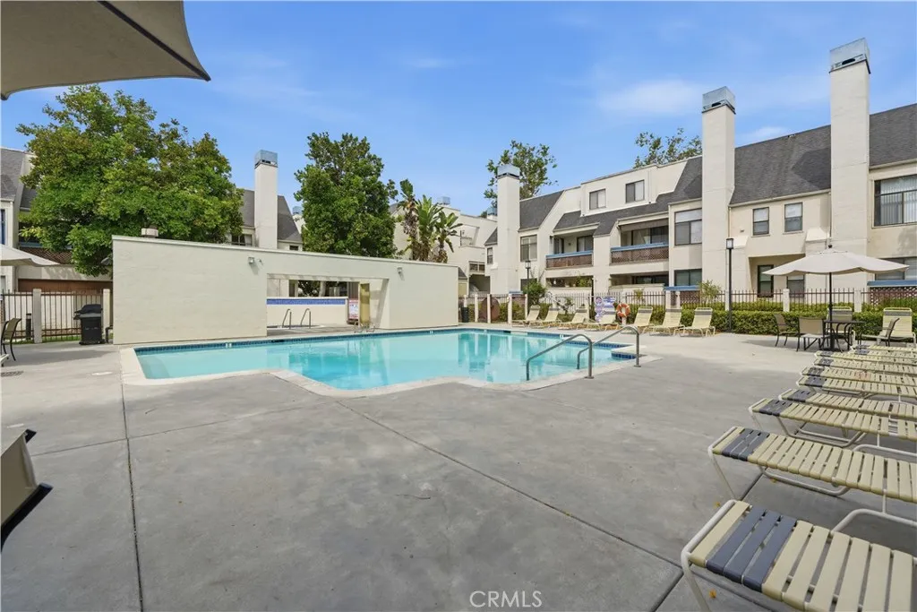 https://cdn.realtyfeed.com/cdn/127/306710733/adc42375f973453daae2563868b531f7.webp