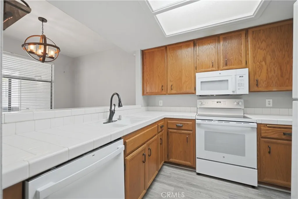 https://cdn.realtyfeed.com/cdn/127/306710733/b81f55b6d9a2aca161ddbdd7a0112346.webp