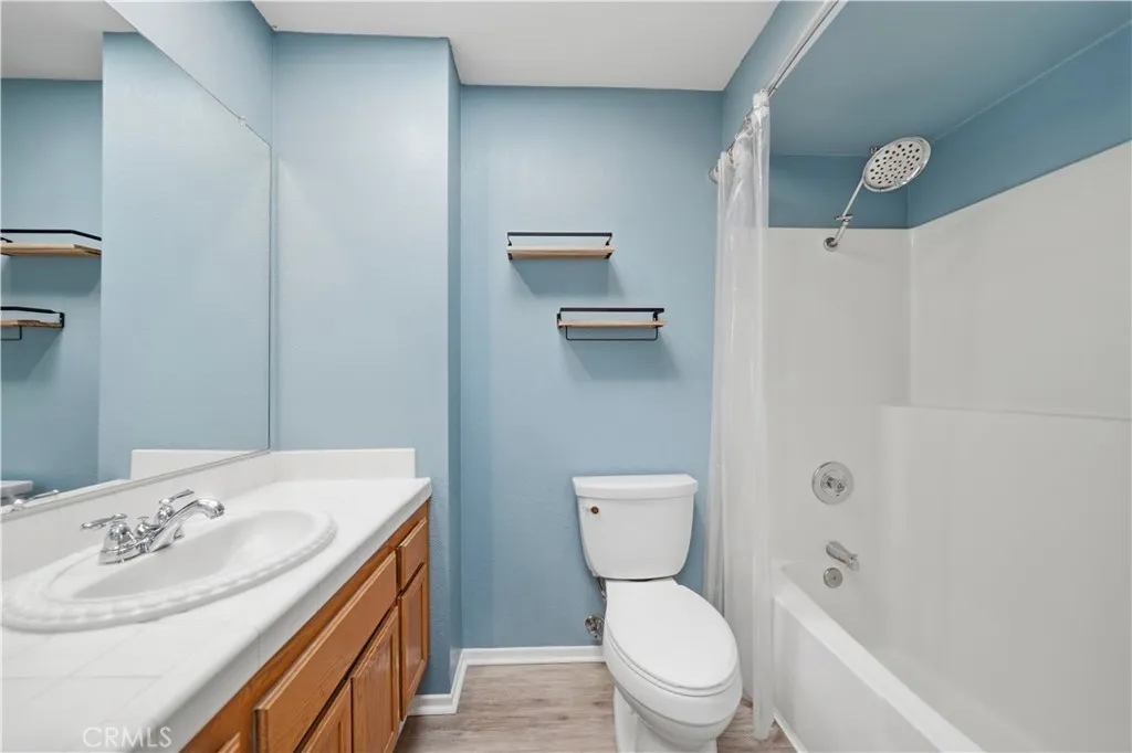 https://cdn.realtyfeed.com/cdn/127/306710733/b9d5e1cf8e91c29e9dcbbe30fba41564.webp