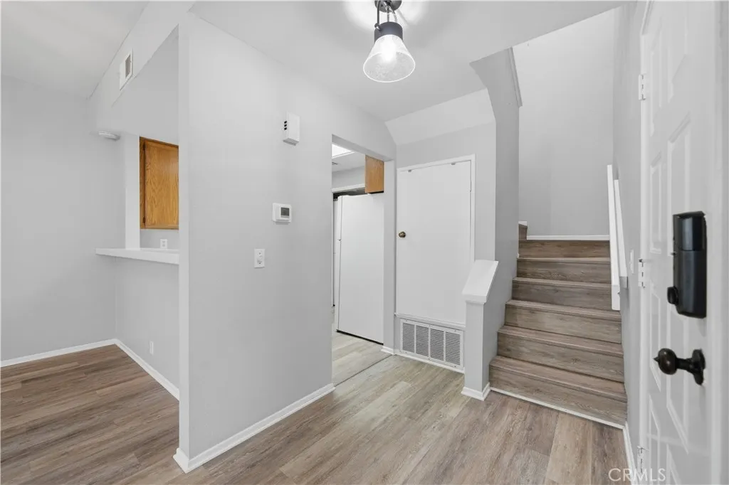 https://cdn.realtyfeed.com/cdn/127/306710733/fa35f868cd9a0df6dd6a47b9d90aa21e.webp