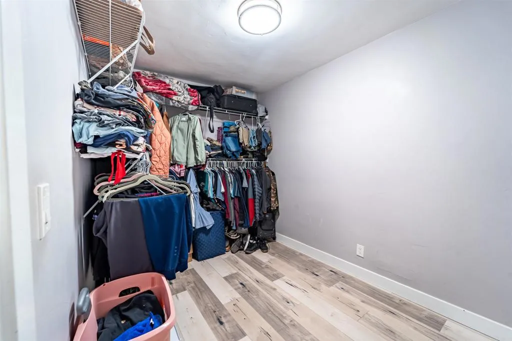 https://cdn.realtyfeed.com/cdn/127/306710743/40dd82b667683696b353f9aa086a772d.webp