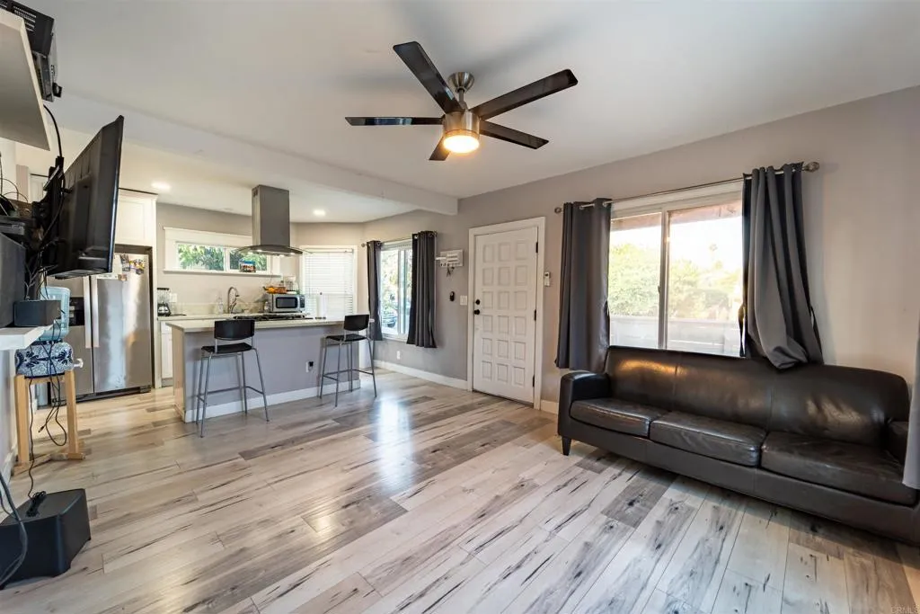 https://cdn.realtyfeed.com/cdn/127/306710743/a0fa28472a81d46728cbdebd36ce01b7.webp