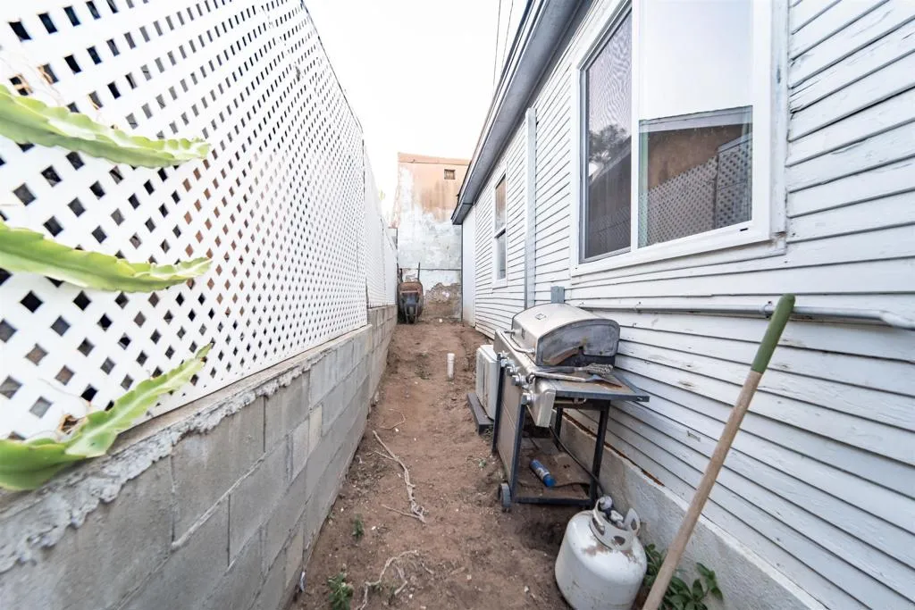 https://cdn.realtyfeed.com/cdn/127/306710743/fb36eafa1bdc5df8c336f7975ff24dbc.webp