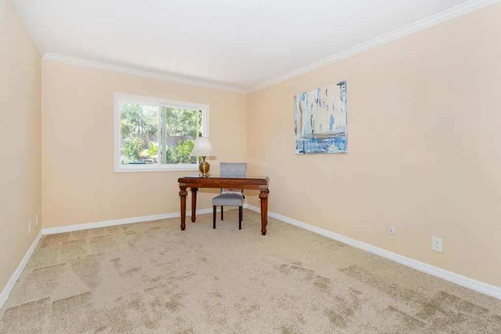 https://cdn.realtyfeed.com/cdn/127/306710748/282211e26b1ddcf74296be6f511f775f.webp