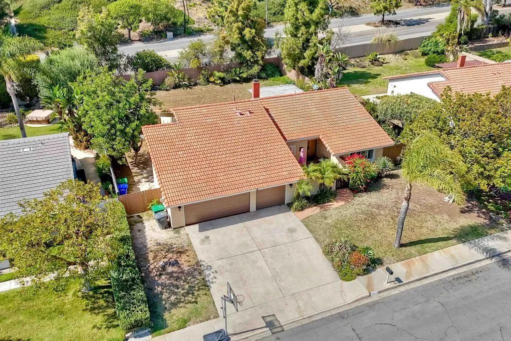 https://cdn.realtyfeed.com/cdn/127/306710748/46dc7e4f8bec7db6224ecca99ac8cbe6.webp