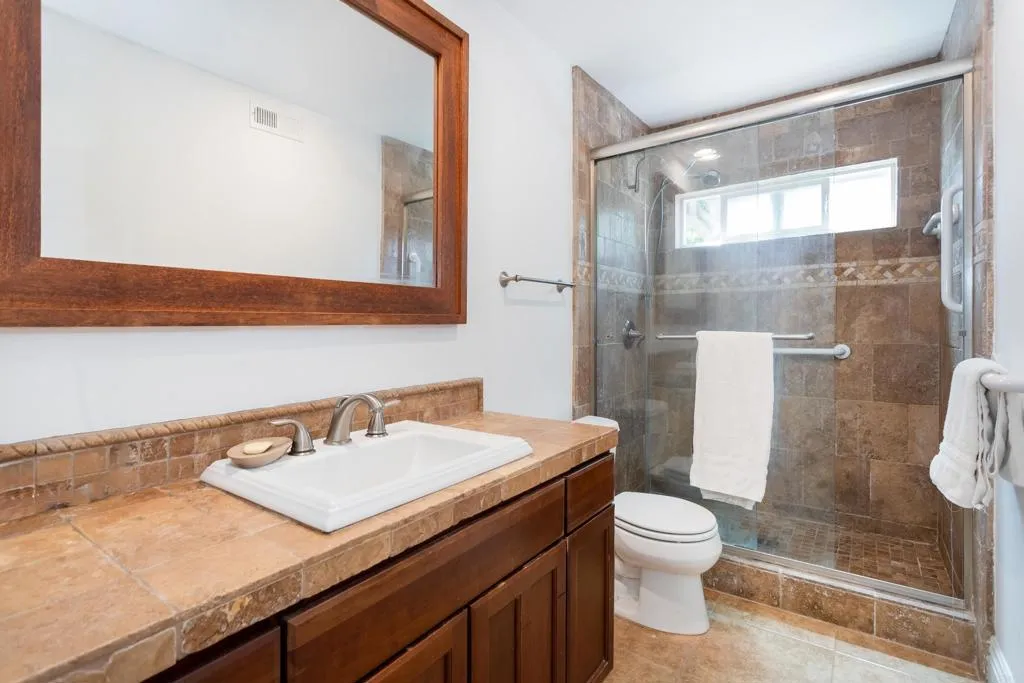 https://cdn.realtyfeed.com/cdn/127/306710748/9ae1174651d21b85db8e86e8fff0dbc8.webp