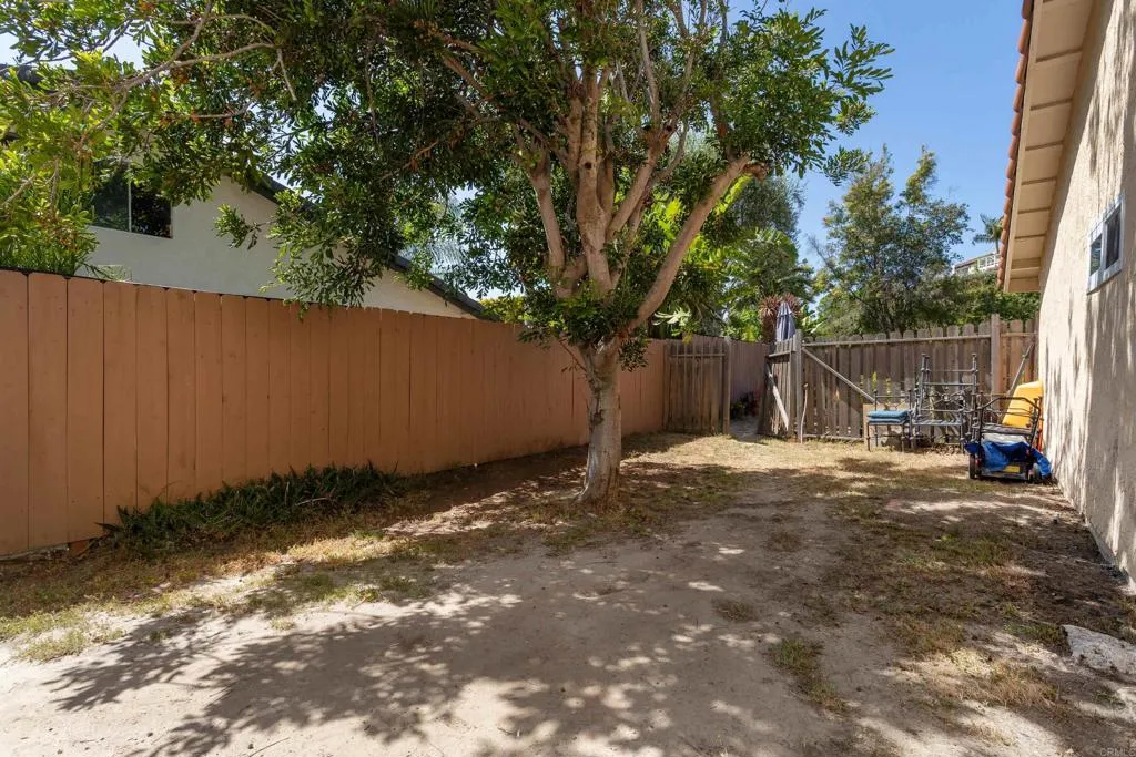https://cdn.realtyfeed.com/cdn/127/306710748/c6671a6e145f5f5e31460b067057b0b0.webp