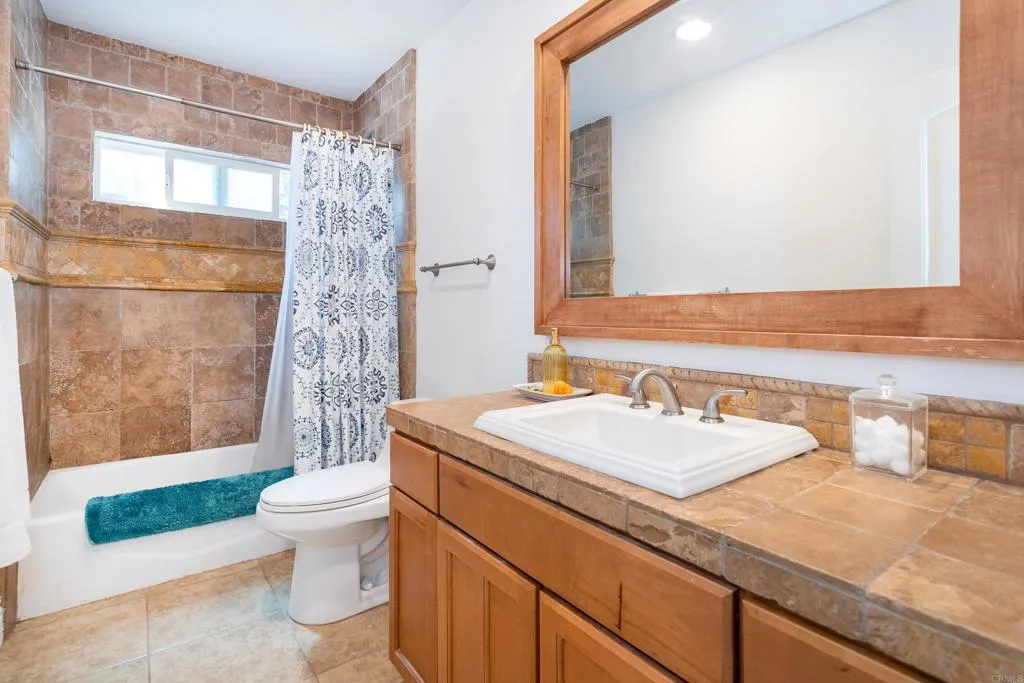 https://cdn.realtyfeed.com/cdn/127/306710748/c90024f050e2e8bbd40f8969e5f5f18a.webp