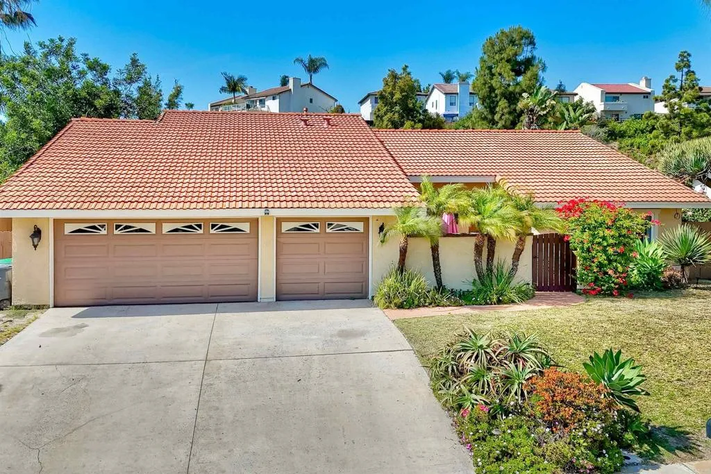 https://cdn.realtyfeed.com/cdn/127/306710748/cdf39b49f275923cfb8192884f5bf22b.webp