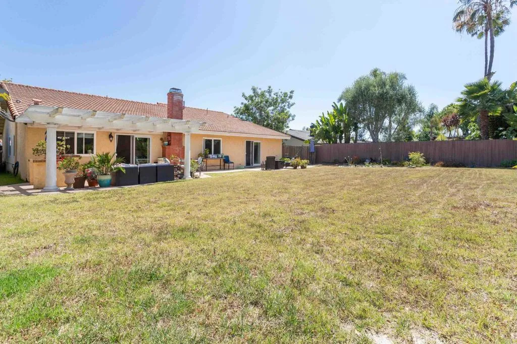 https://cdn.realtyfeed.com/cdn/127/306710748/d201887a115edd233fe0d581791b3599.webp