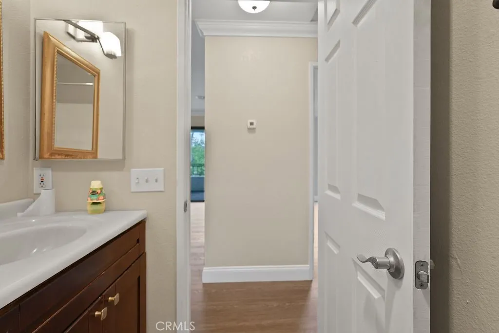 Photo #9: SW26097025 Listing: Photo #9