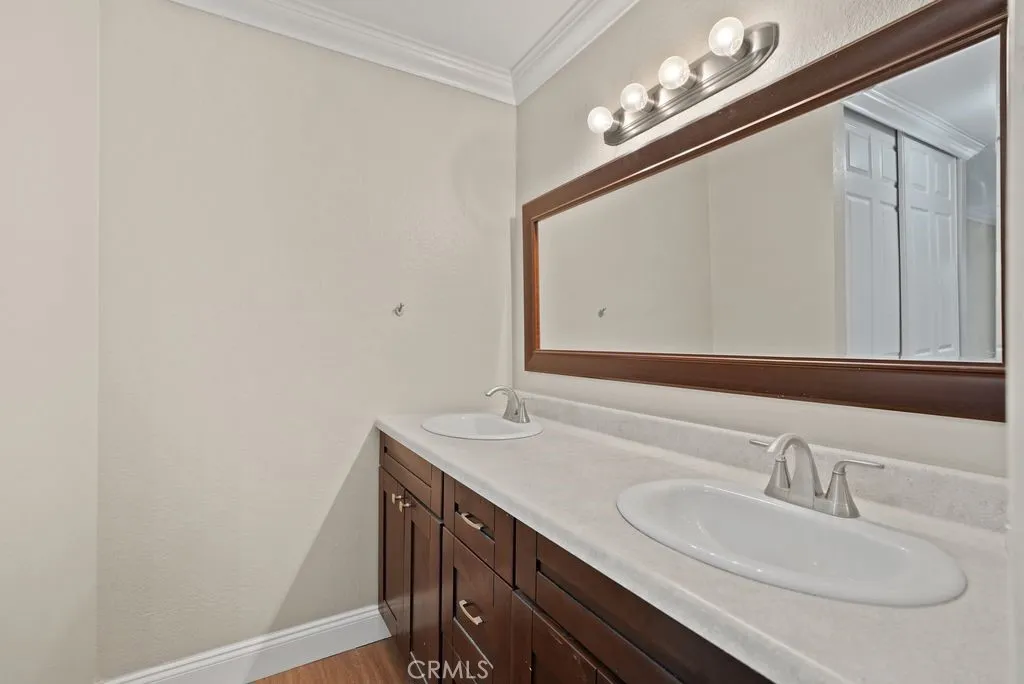 Photo #21: SW26097025 Listing: Photo #21