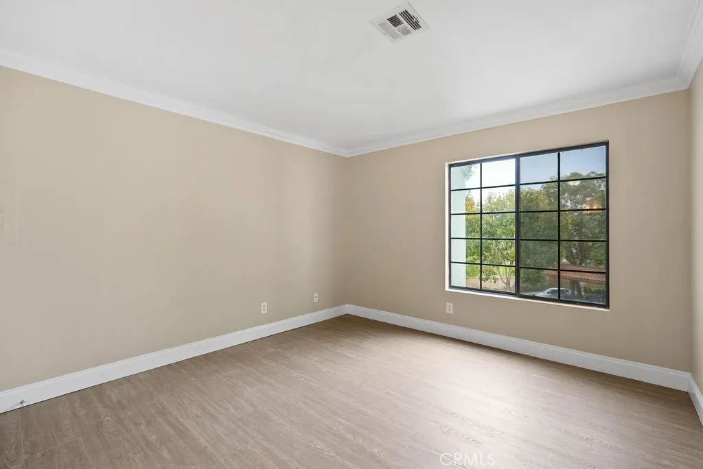 Photo #22: SW26097025 Listing: Photo #22