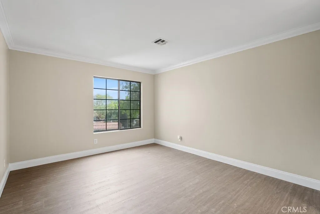 Photo #16: SW26097025 Listing: Photo #16