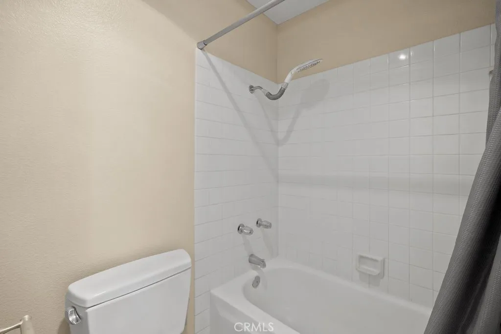 Photo #20: SW26097025 Listing: Photo #20