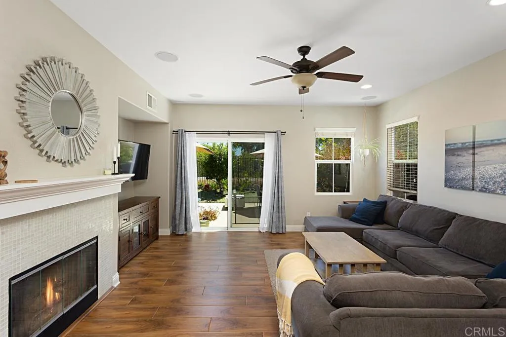 https://cdn.realtyfeed.com/cdn/127/306710764/45e6297dc2f3a3a67d324184f08e732c.webp