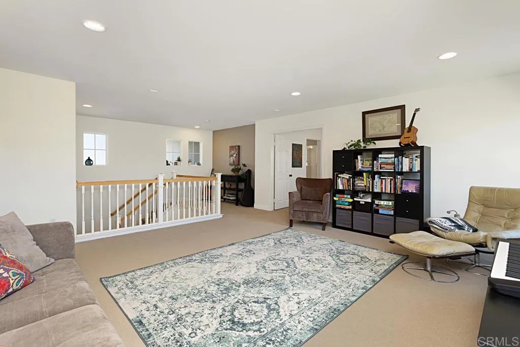 https://cdn.realtyfeed.com/cdn/127/306710764/7cee04b1b461af4ab47e945004d3385e.webp