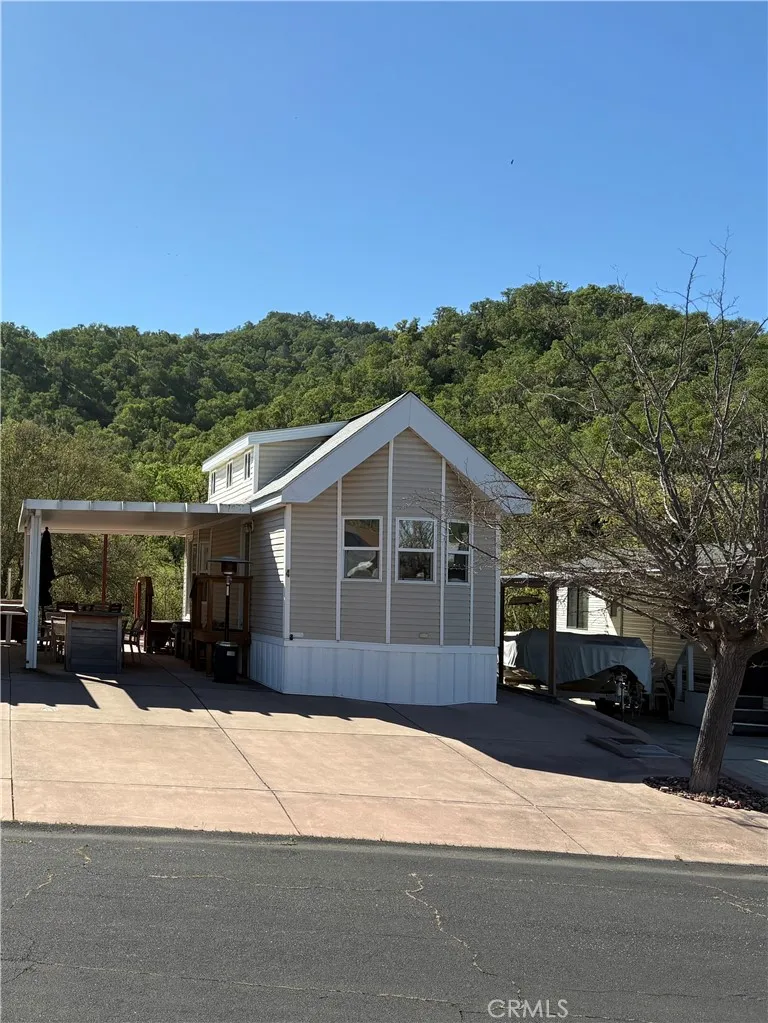 Paso Robles, CA 93446