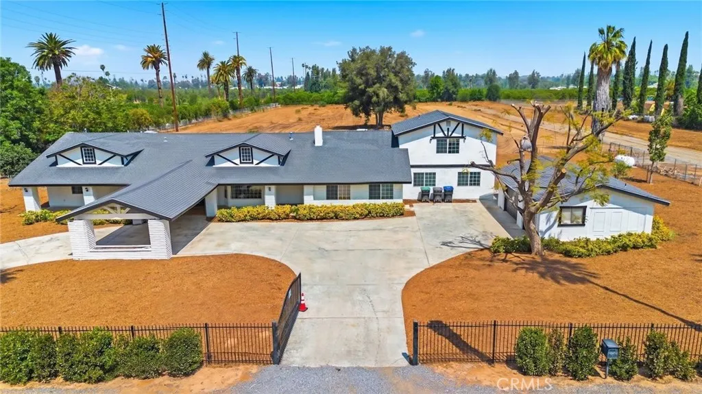 Riverside, CA 92504