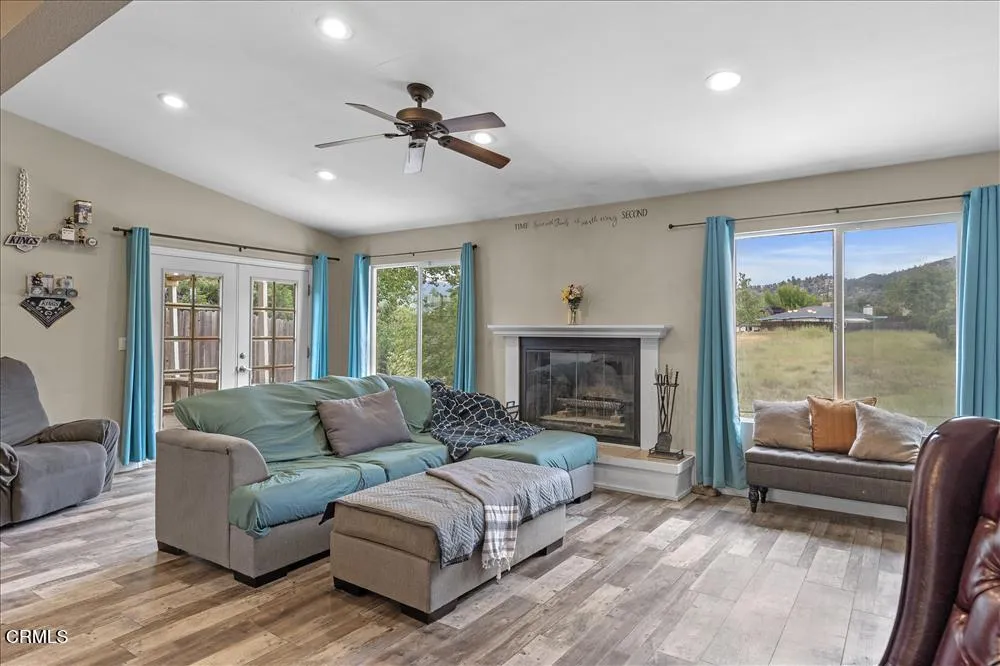 20924 Brentwood Drive, Tehachapi, CA, 93561