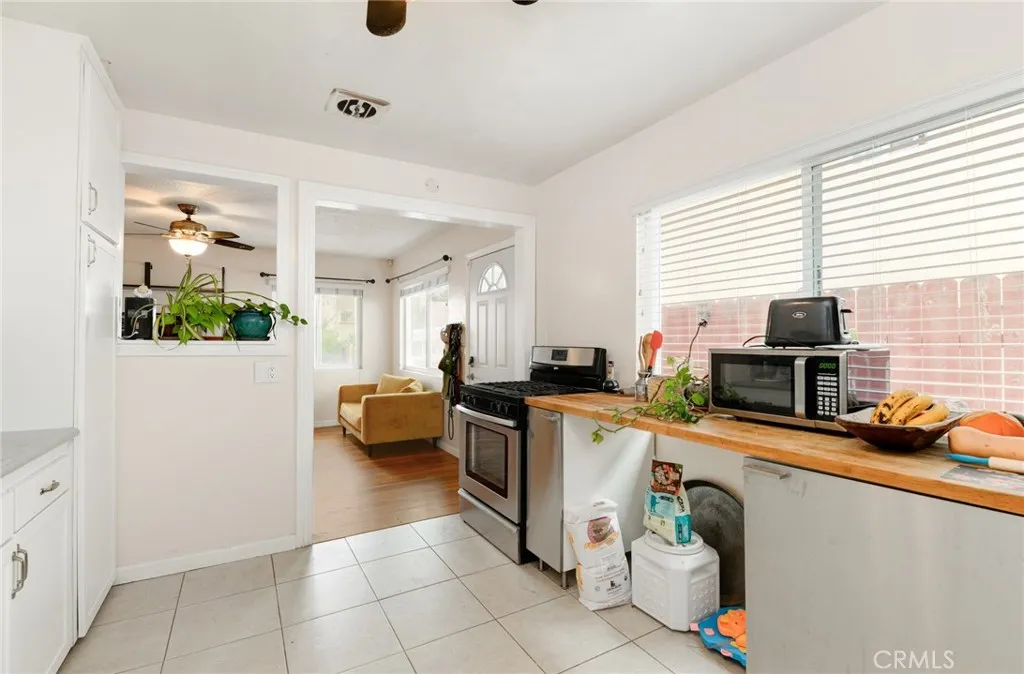 https://cdn.realtyfeed.com/cdn/127/306710831/2d039ffc6dab8f86338cb6400434e64e.webp