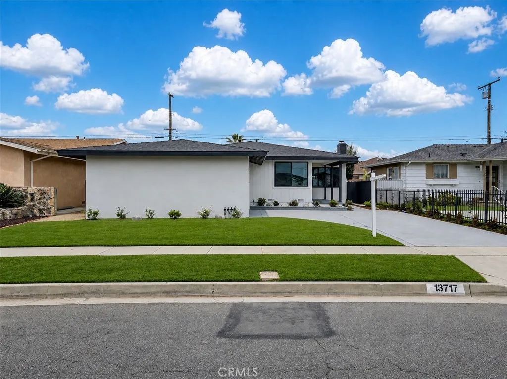 Gardena, CA 90249