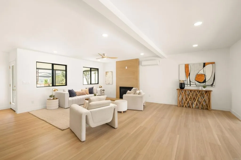 https://cdn.realtyfeed.com/cdn/127/306710898/5a44360f8a36f37f9fc81f100cf50627.webp