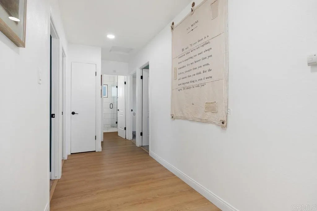 https://cdn.realtyfeed.com/cdn/127/306710905/e66d6709291935901475410f7dbb4927.webp