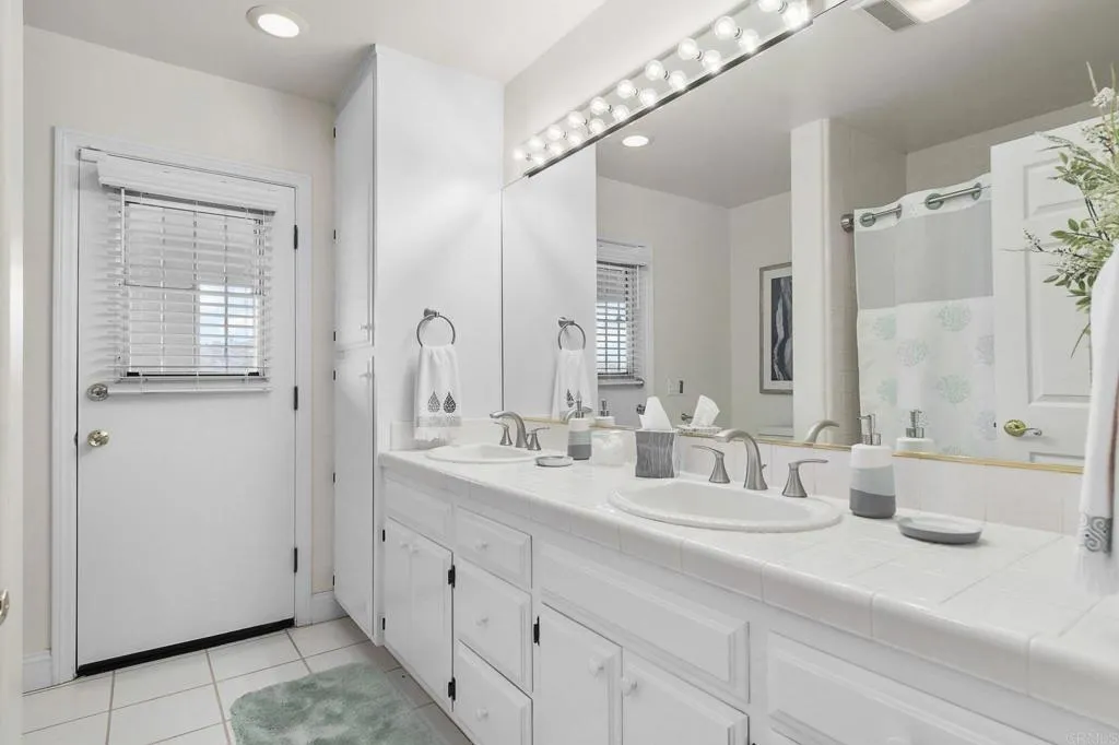 Photo #32: PTP2603415 Listing: Photo #32