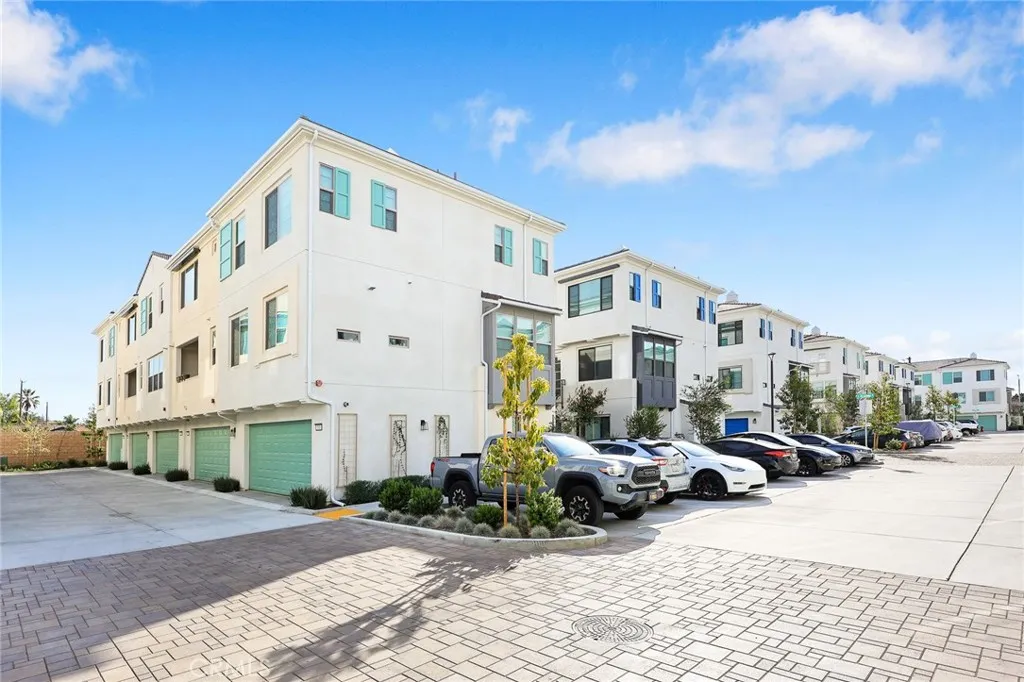 512 Hollydale, Anaheim, CA, 92808