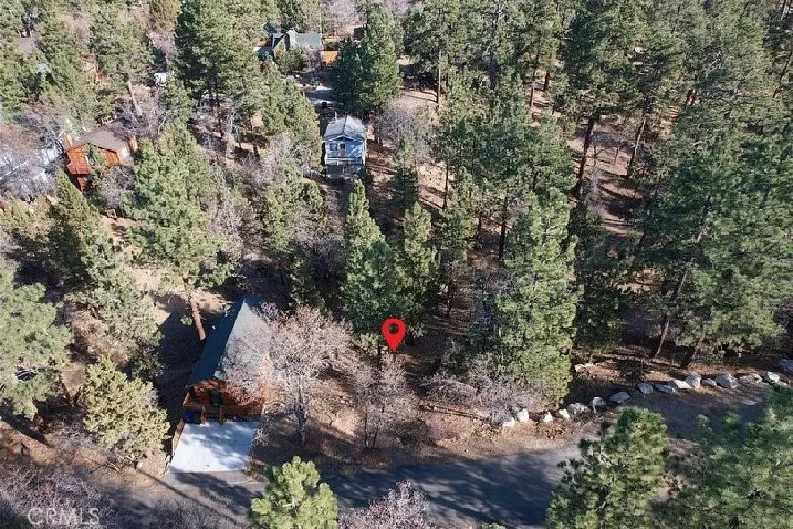 899 Kern, Sugarloaf, CA, 92386
