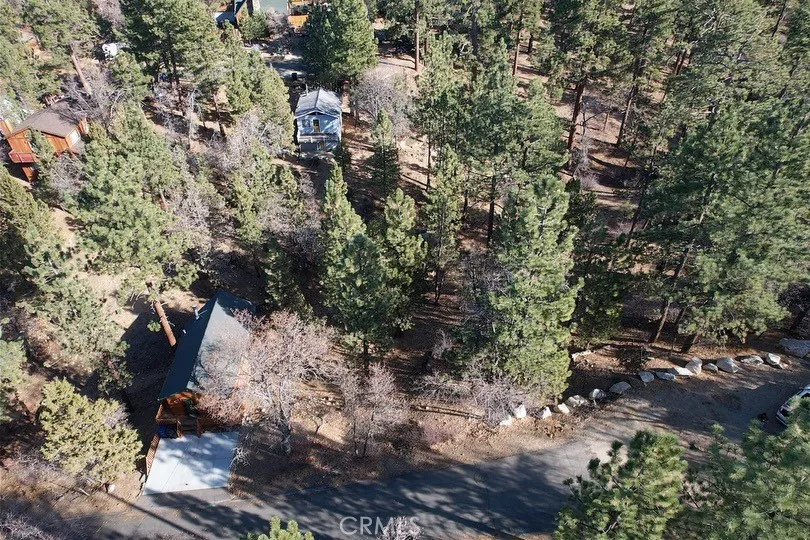 899 Kern, Sugarloaf, CA, 92386