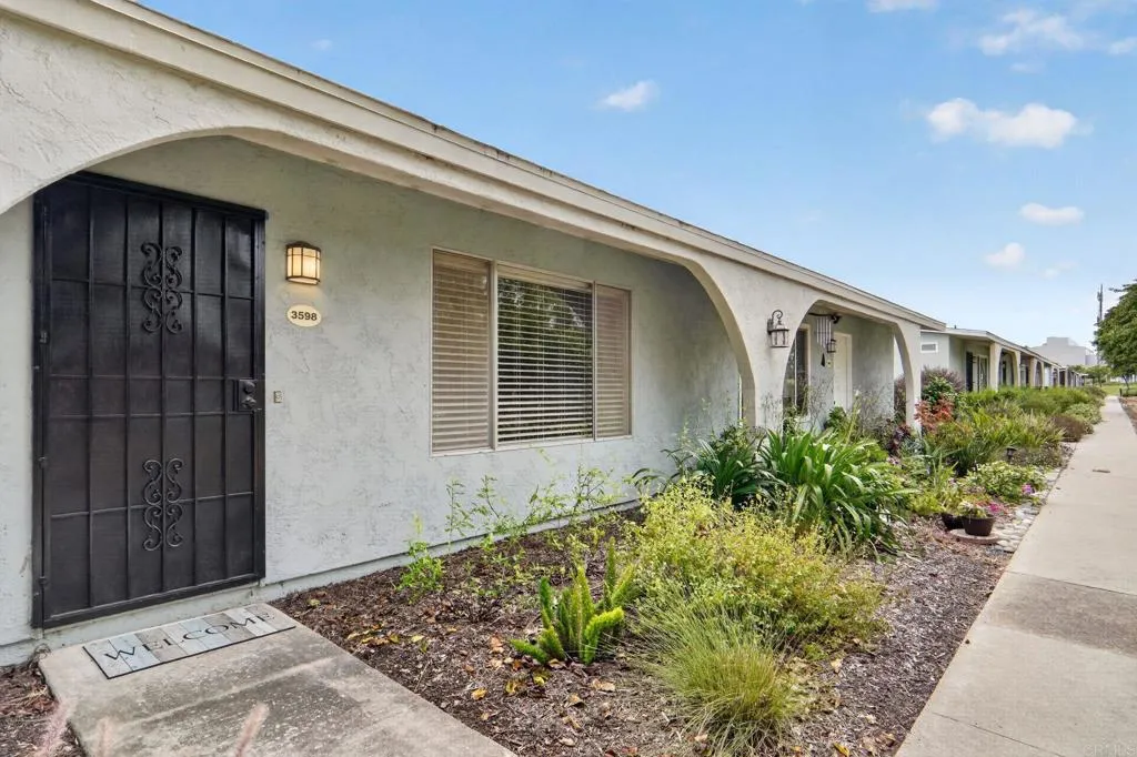 24595 Town Center Drive UNIT 3302, Valencia, CA, 91355