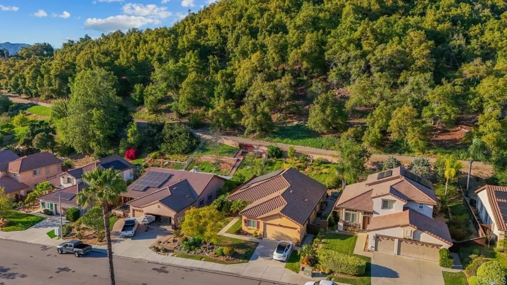 https://cdn.realtyfeed.com/cdn/127/306711056/d56fe26ec3e4978078fa431f3e2e5e16.webp
